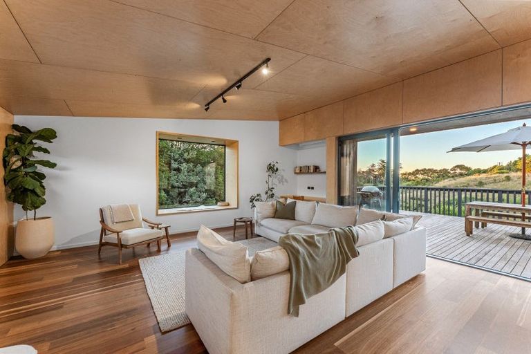 Photo of property in 164 Surrey Hill Road, Kaitake, New Plymouth, 4374