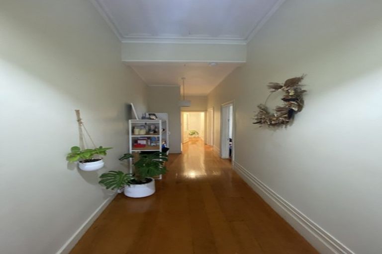 Photo of property in 1/4 George Street, Mangere East, Auckland, 2024