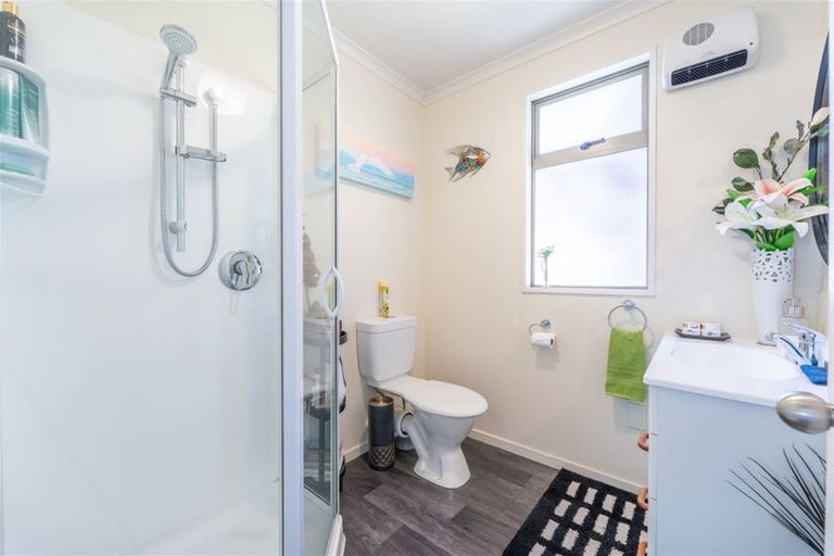 Photo of property in 2/92 Arthur Street, Seaview, Timaru, 7910