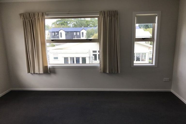 Photo of property in 3/52 Cook Street, Hamilton East, Hamilton, 3216