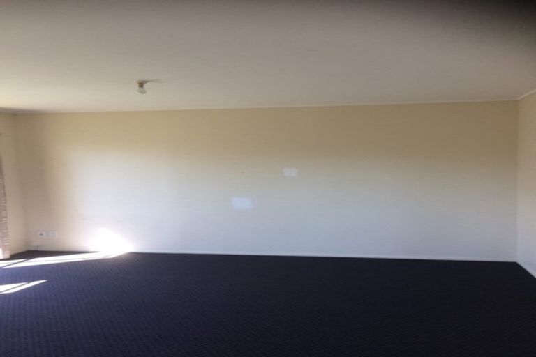 Photo of property in 49 Trimdon Street, Randwick Park, Auckland, 2105