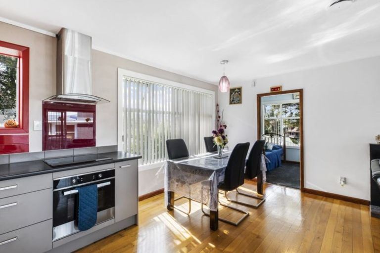 Photo of property in 2/6 Patons Road, Howick, Auckland, 2014