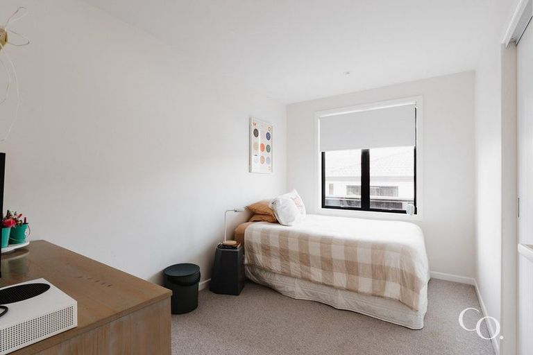 Photo of property in 8a Riverton Road, Mount Maunganui, 3116