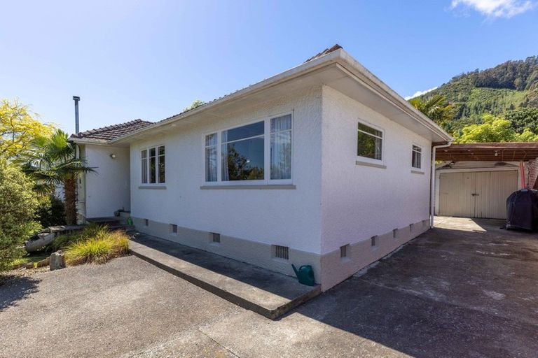 Photo of property in 195 Kawai Street South, Nelson South, Nelson, 7010