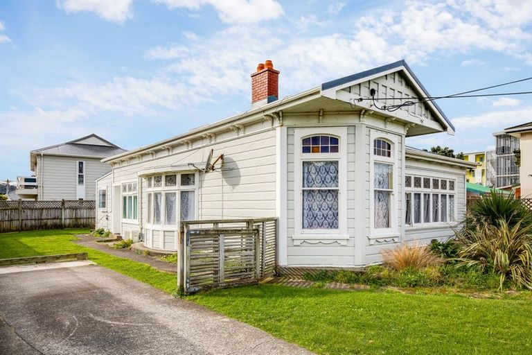 Photo of property in 31 Tahi Street, Mapua, 7005