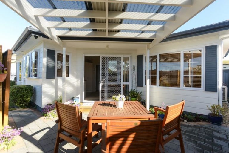 Photo of property in 39a Waterhouse Street, Taradale, Napier, 4112