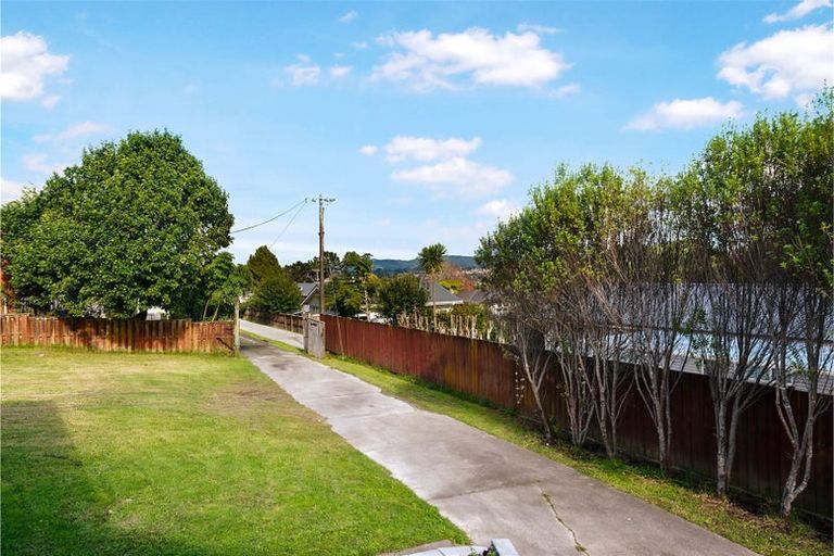 Photo of property in 53 Chorley Avenue, Massey, Auckland, 0614