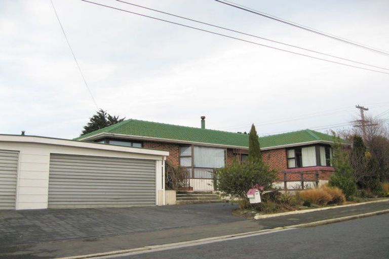 Photo of property in 2 Erskine Place, Saint Clair, Dunedin, 9012
