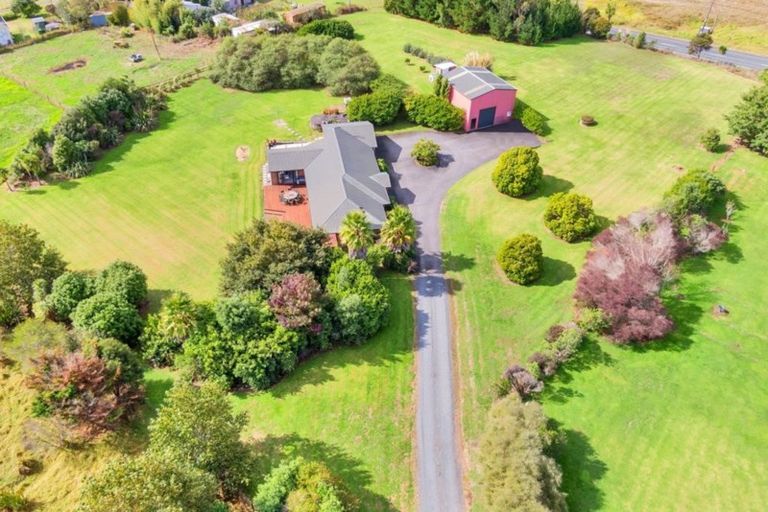 Photo of property in 14 Carol Leon Avenue, Kaukapakapa, 0871