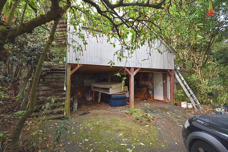 Photo of property in 3 Howard Street, Macandrew Bay, Dunedin, 9014