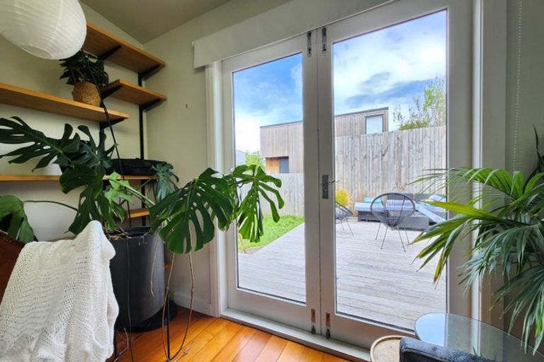 Photo of property in 50 Rex Street, Miramar, Wellington, 6022