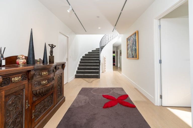 Photo of property in 14 Garden Road, Raumati Beach, Paraparaumu, 5032