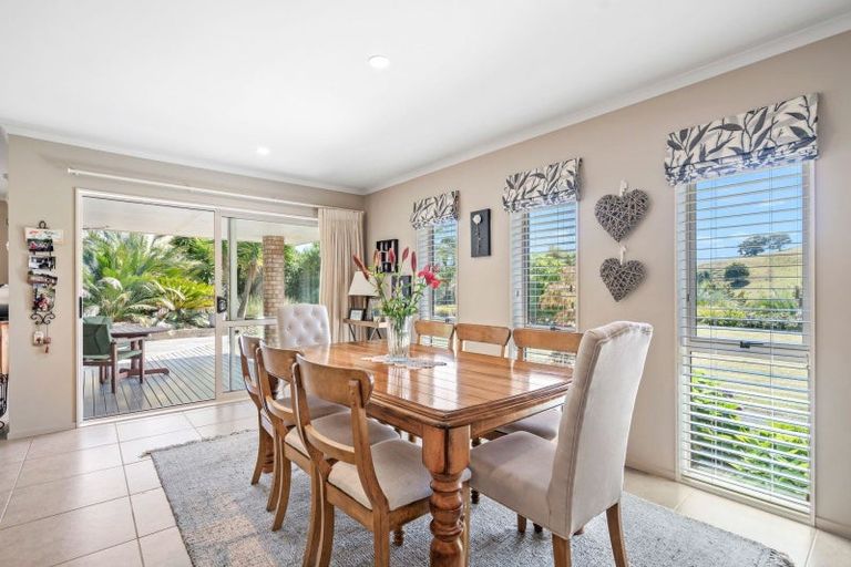 Photo of property in 1 Catherin Servant Close, Maunu, Whangarei, 0110