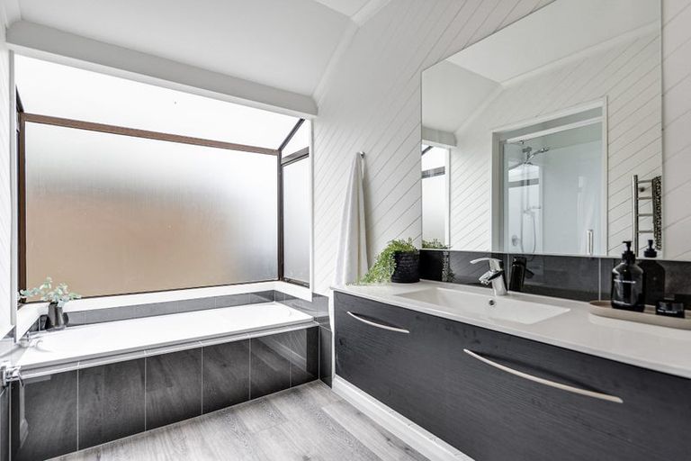 Photo of property in 75a Brymer Road, Grandview Heights, Hamilton, 3200