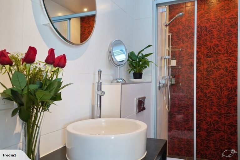 Photo of property in 26 Seamount Terrace, Mount Pleasant, Christchurch, 8081