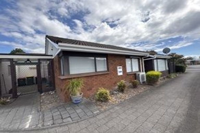 Photo of property in 12a Carnot Street, Glenholme, Rotorua, 3010