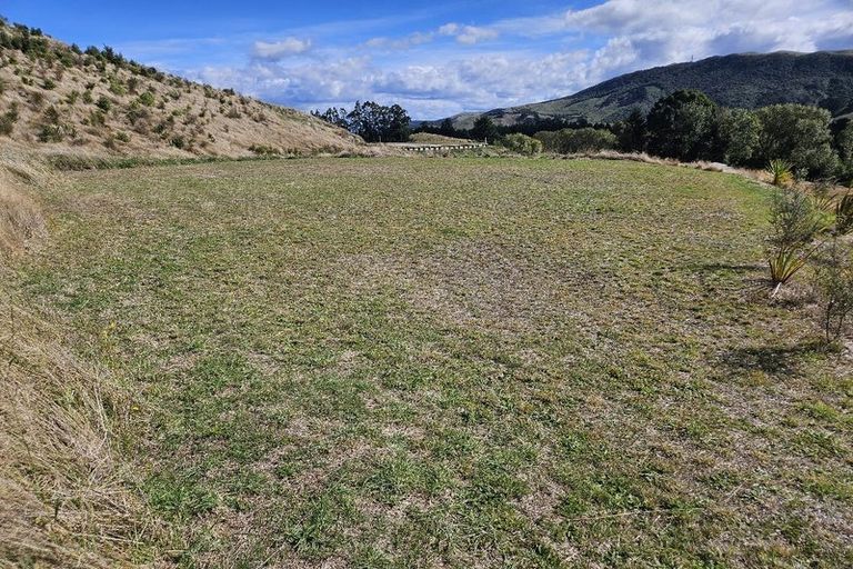 Photo of property in 20 King Road, Kinloch, Taupo, 3385