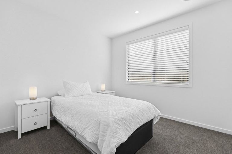 Photo of property in 9 Landsborough Lane, Wanaka, 9305