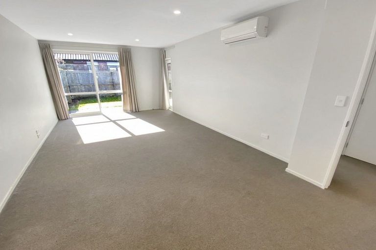 Photo of property in 2/84 Barbour Street, Waltham, Christchurch, 8011