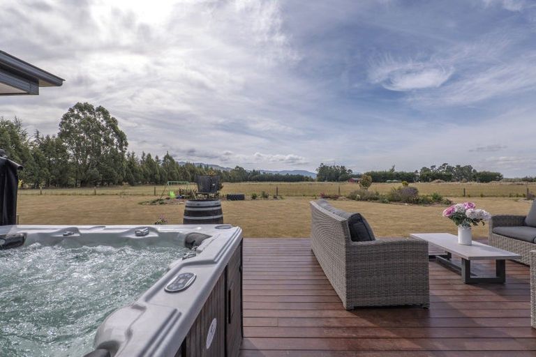 Photo of property in 742 Woodstock Road, Burnt Hill, Oxford, 7495