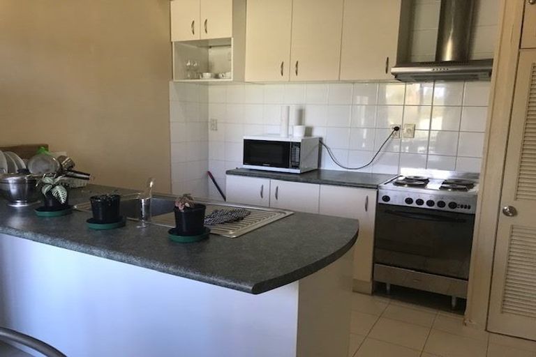 Photo of property in 1/23 Woodcote Drive, Glenfield, Auckland, 0629