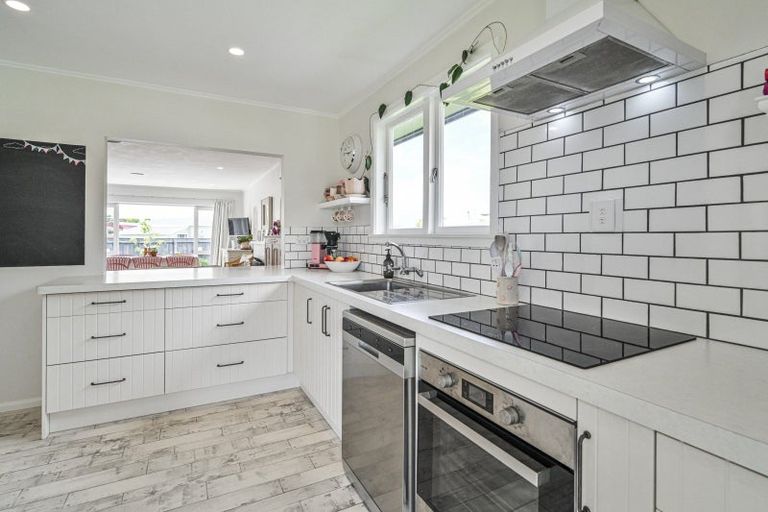 Photo of property in 805 Maitland Crescent, Mayfair, Hastings, 4122