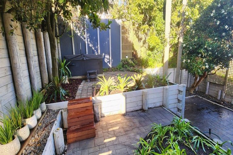 Photo of property in 40b Duncansby Road, Stanmore Bay, Whangaparaoa, 0932