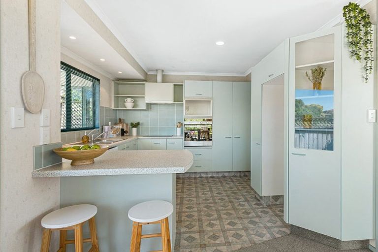 Photo of property in 23 Rowesdale Drive, Ohauiti, Tauranga, 3112