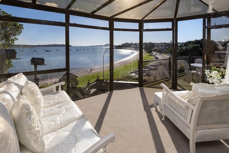 Photo of property in 7 Te Akau Crescent, Bucklands Beach, Auckland, 2012