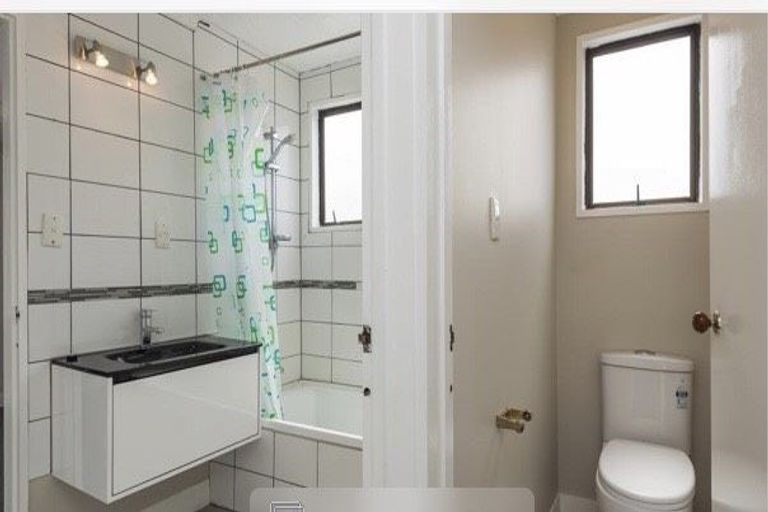 Photo of property in 2/29 Meon Street, Aranui, Christchurch, 8061