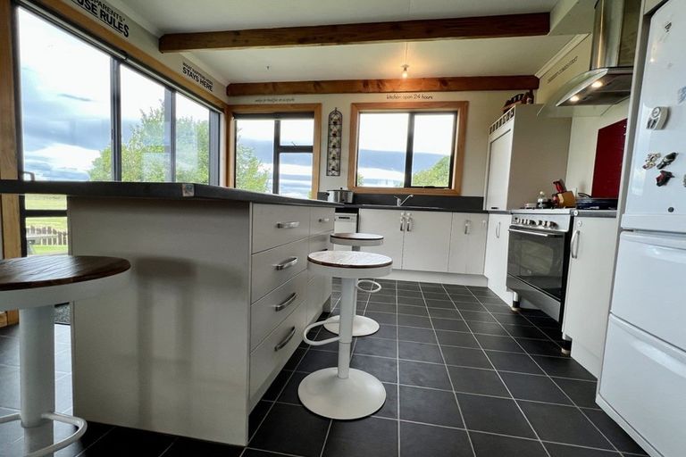 Photo of property in 231 Lillburn Monowai Road, Dean, Tuatapere, 9691