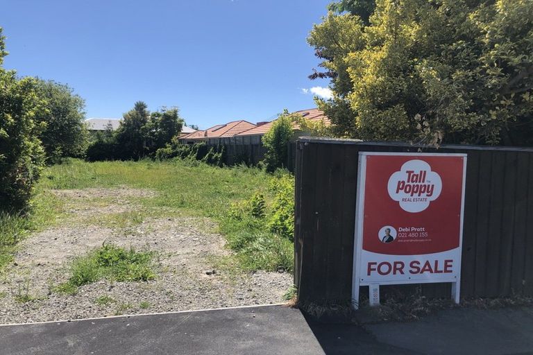 Photo of property in 16 Flockton Street, Mairehau, Christchurch, 8013