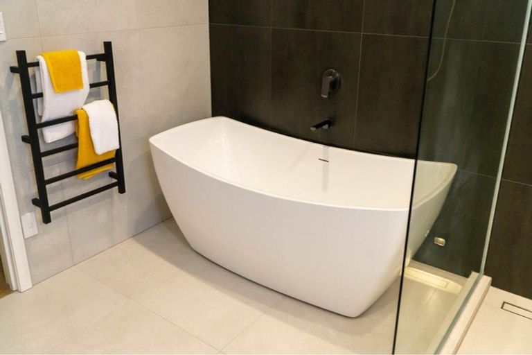 Photo of property in 6 Alexander Place, Papamoa Beach, Papamoa, 3118