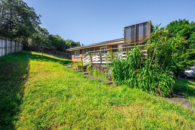 Photo of property in 16 Bacot Place, Howick, Auckland, 2014