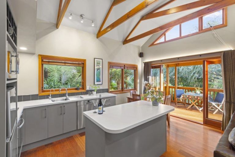 Photo of property in 91b Greenslade Road, Raglan, 3295