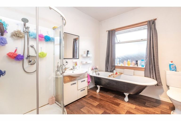 Photo of property in 53 Marshall Street, Woolston, Christchurch, 8023