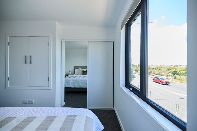 Photo of property in 7 Te Puketoka Lane, Mangere, Auckland, 2022