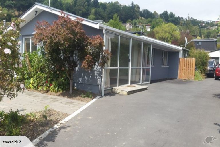 Photo of property in 1/32 Landsdowne Terrace, Cashmere, Christchurch, 8022