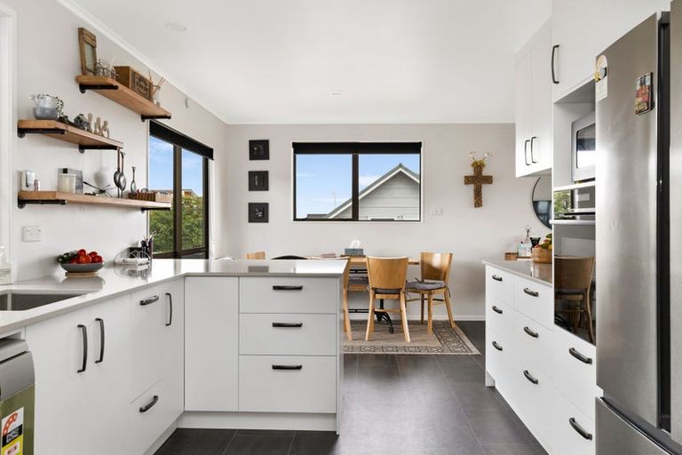 Photo of property in 4 Kempton Place, Richmond Heights, Taupo, 3330