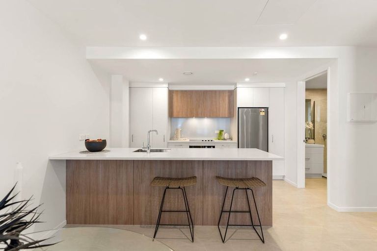 Photo of property in 12/17 Link Crescent, Stanmore Bay, Whangaparaoa, 0932