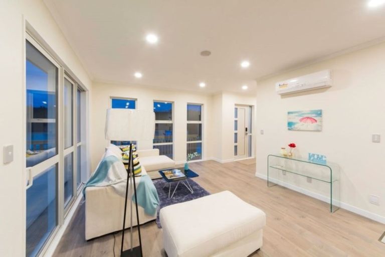 Photo of property in 20 Will Street, Huapai, Kumeu, 0810