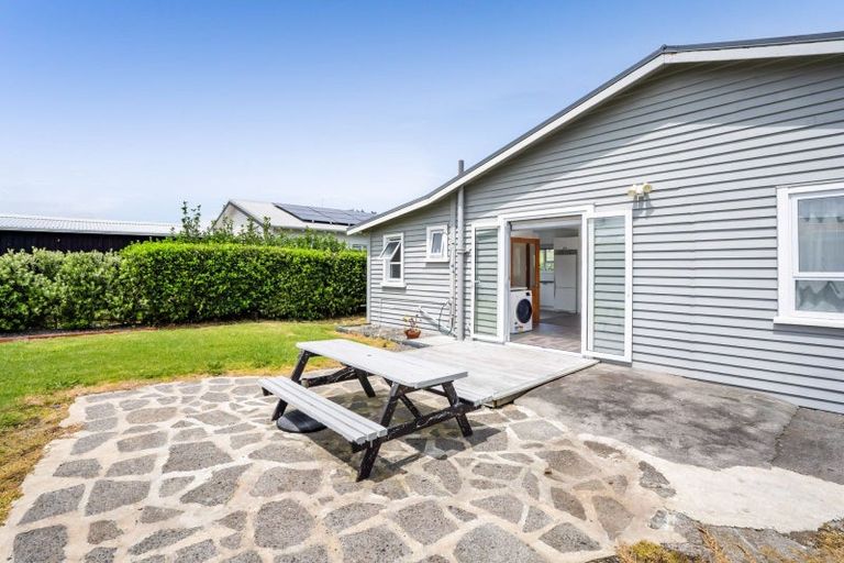 Photo of property in 39 Domett Street, Opunake, 4616