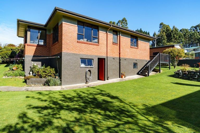 Photo of property in 19 Marshall Street, Bradford, Dunedin, 9011