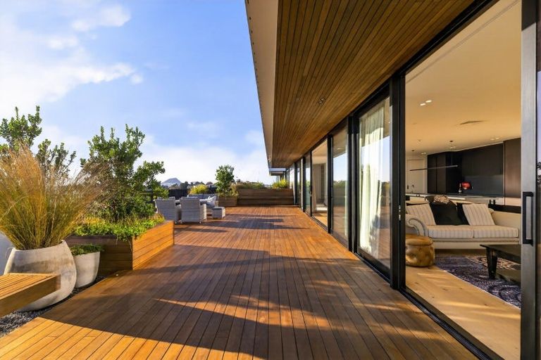 Photo of property in 405/359 Cameron Road, Tauranga, 3110