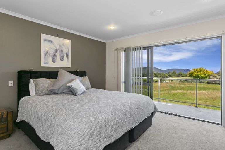 Photo of property in 4/864 Whangamata Road, Kinloch, Taupo, 3377