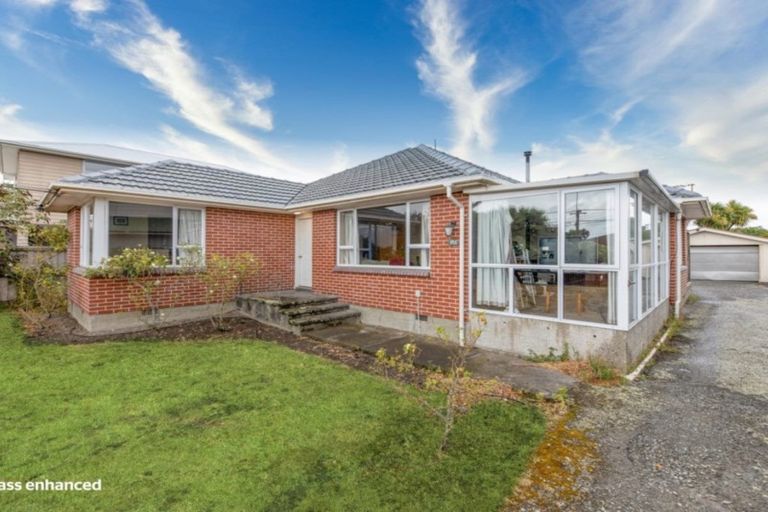 Photo of property in 155 Gayhurst Road, Dallington, Christchurch, 8061