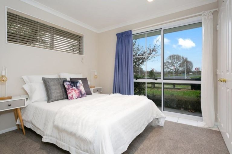 Photo of property in 287 Lamb Street, Leamington, Cambridge, 3432