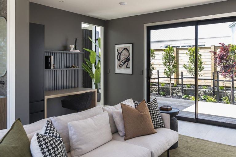 Photo of property in 2 Maeha Drive, Matakana, 0985