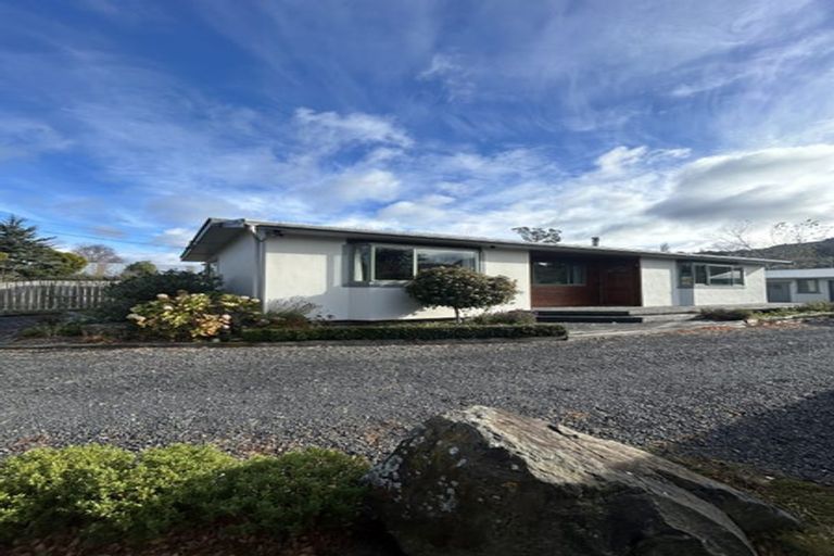 Photo of property in 21 Bay Road, Warrington, Waikouaiti, 9471