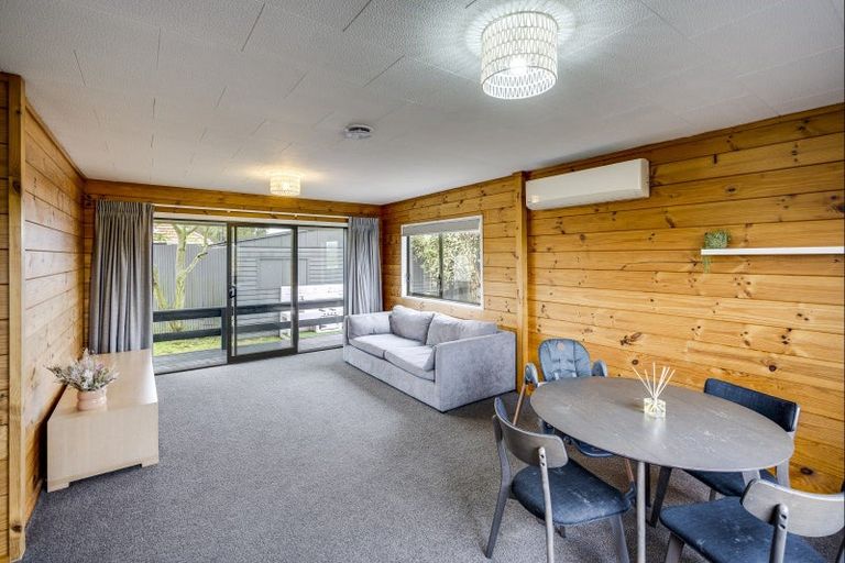 Photo of property in 8a Sidey Place, Marewa, Napier, 4110